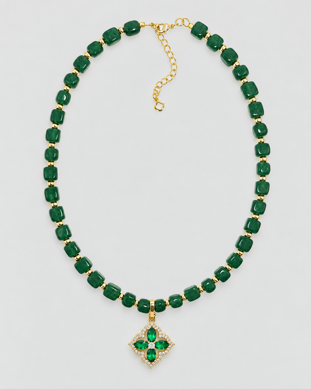 Lilie Necklace