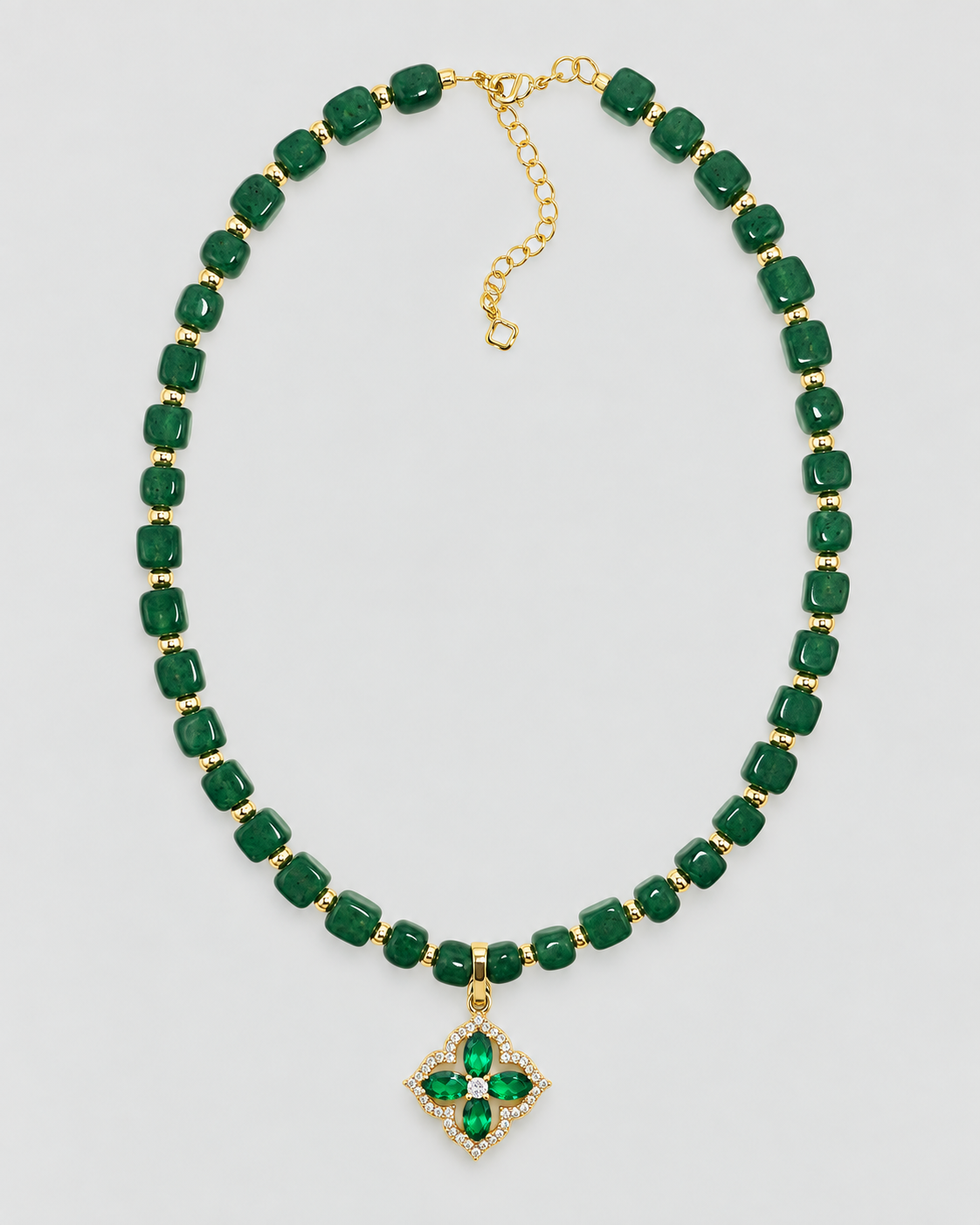 Lilie Necklace